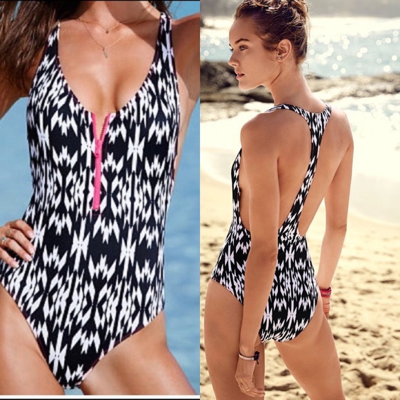 Victoria's Secret Other - Victoria’s Secret Front Zipper Geometric Swimsuit